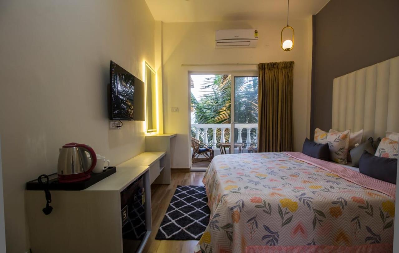 Hotel The Me Ra Kee House Morjim Exterior foto
